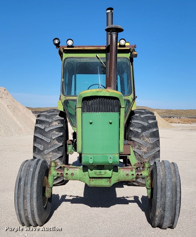 image for item LL9575 John Deere 4620  tractor