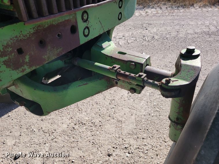 image for item LL9575 John Deere 4620  tractor