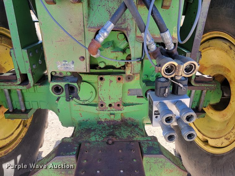 image for item LL9575 John Deere 4620  tractor