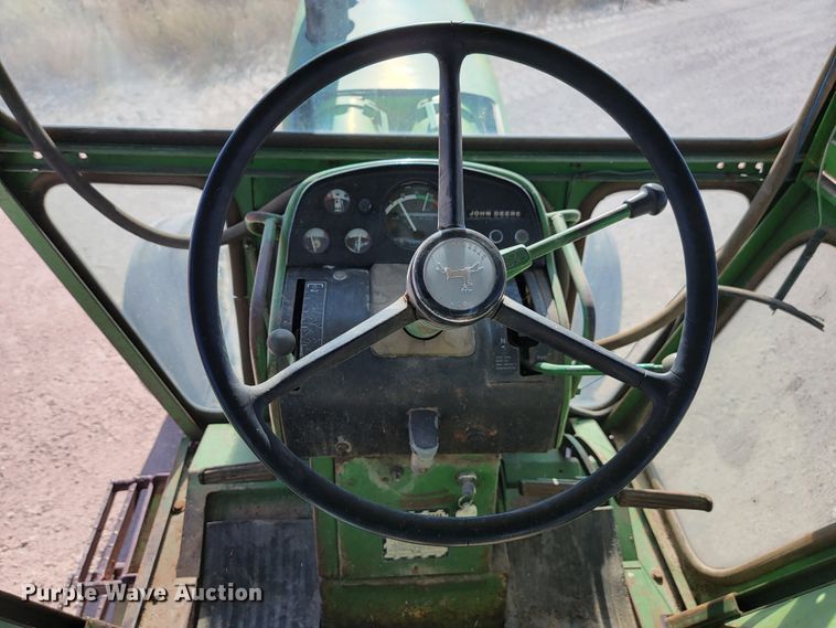 image for item LL9575 John Deere 4620  tractor
