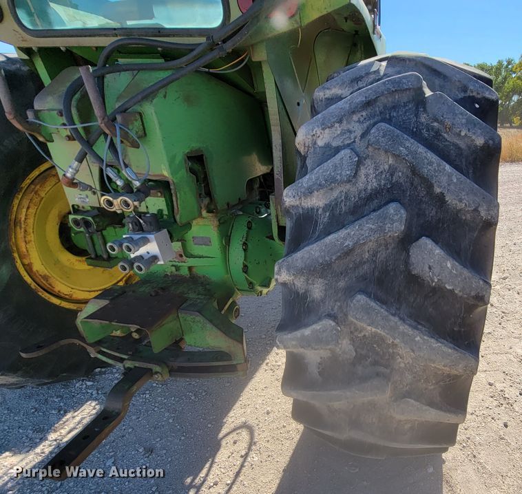 image for item LL9575 John Deere 4620  tractor