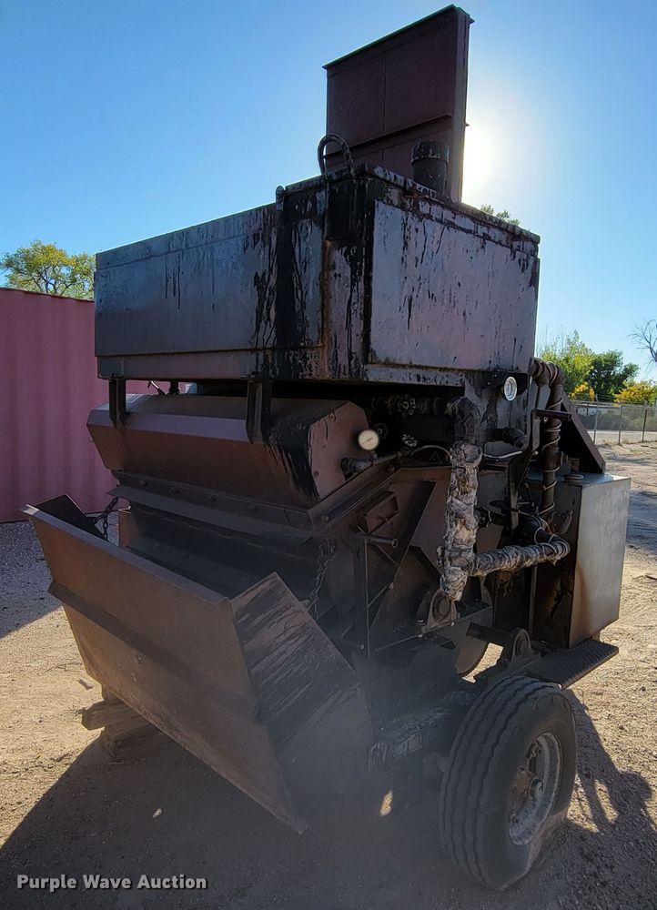 image for item LL9576 Asphalt Equipment Co.  asphalt hot box