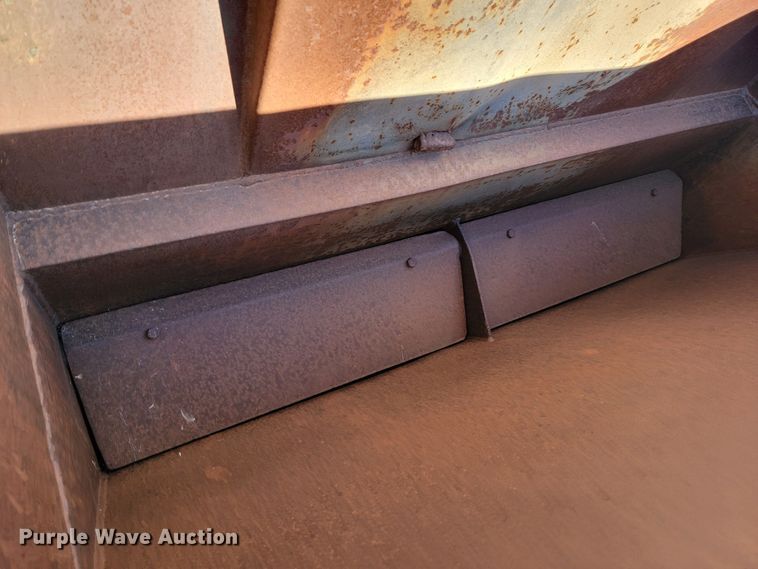 image for item LL9576 Asphalt Equipment Co.  asphalt hot box