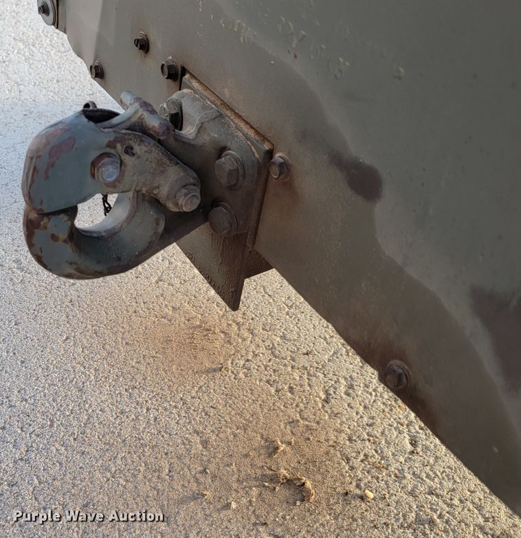 image for item LL9579 U.S. Compressor MC2A  air compressor