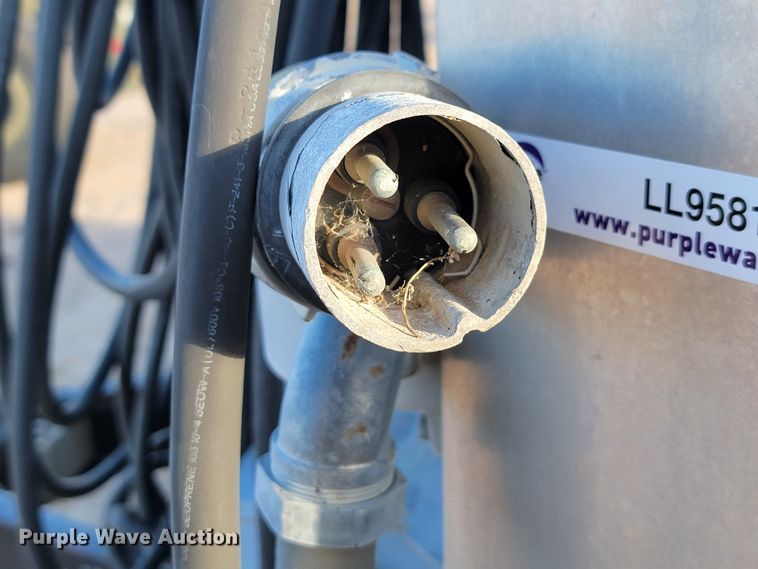 image for item LL9581 1997 Advanced Containment Systems DTD143  decontamination trailer