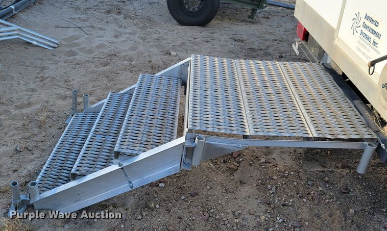 image for item LL9581 1997 Advanced Containment Systems DTD143  decontamination trailer