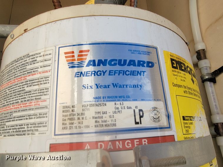 image for item LL9581 1997 Advanced Containment Systems DTD143  decontamination trailer