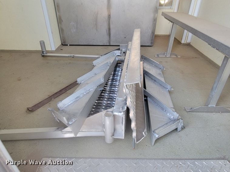 image for item LL9581 1997 Advanced Containment Systems DTD143  decontamination trailer