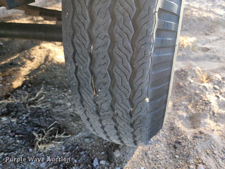 image for item LL9581 1997 Advanced Containment Systems DTD143  decontamination trailer