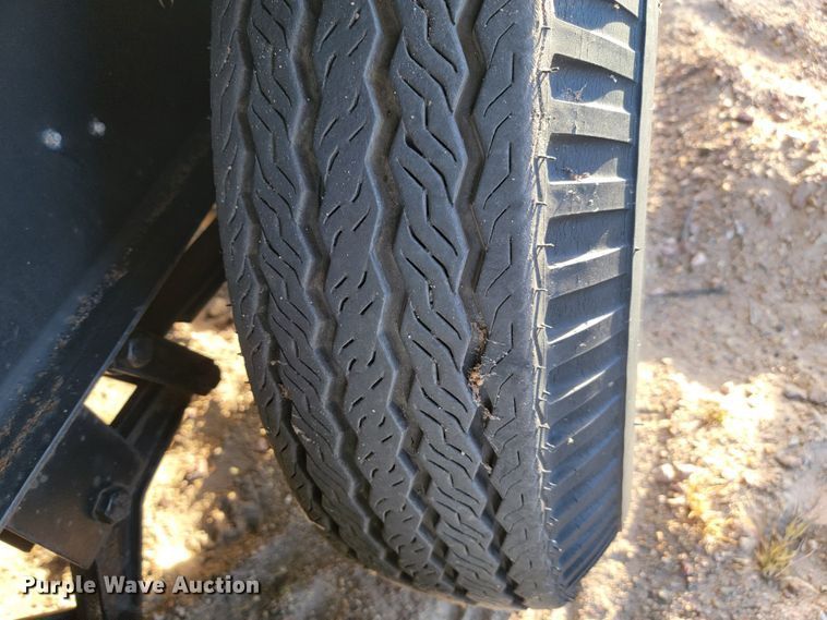 image for item LL9581 1997 Advanced Containment Systems DTD143  decontamination trailer