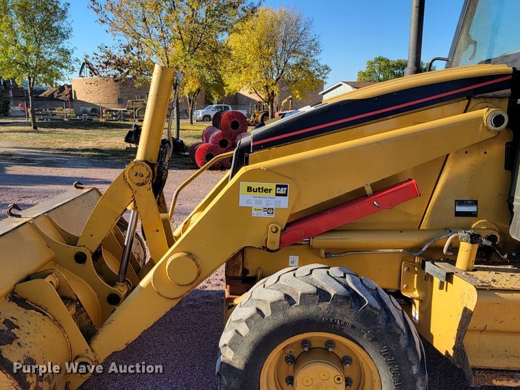 image for item LL9586 2005 Caterpillar 420D  backhoe