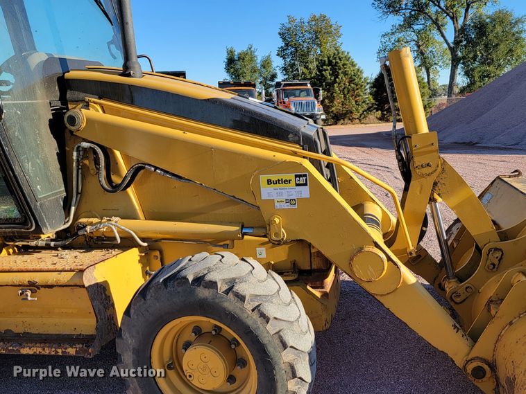 image for item LL9586 2005 Caterpillar 420D  backhoe