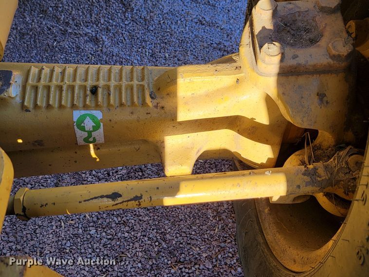 image for item LL9586 2005 Caterpillar 420D  backhoe
