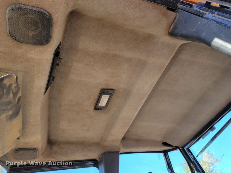 image for item LL9586 2005 Caterpillar 420D  backhoe