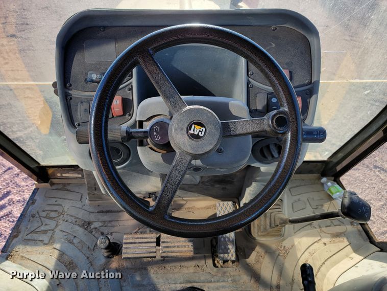 image for item LL9586 2005 Caterpillar 420D  backhoe