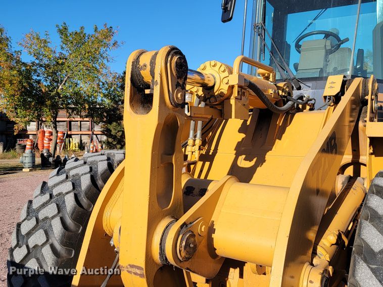 image for item LL9587 1998 Case 721B  wheel loader