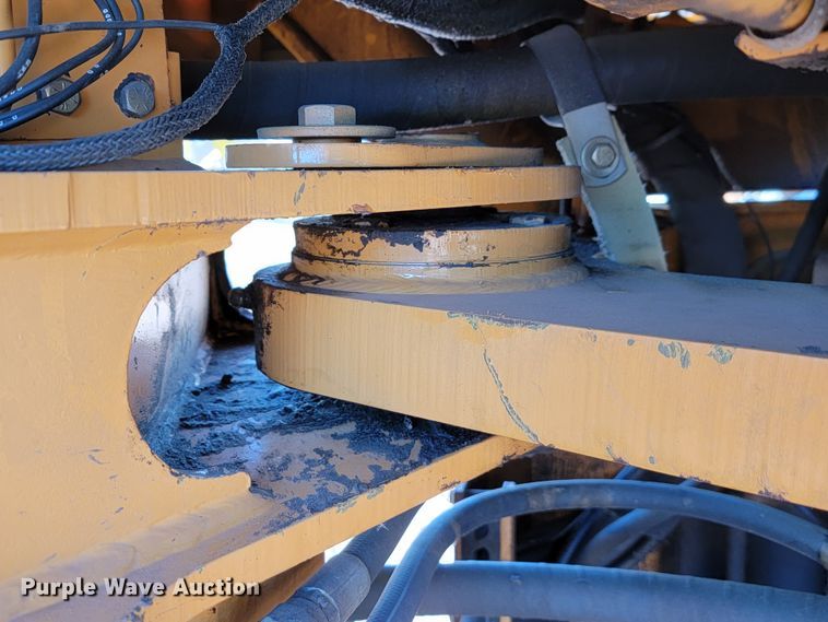 image for item LL9587 1998 Case 721B  wheel loader