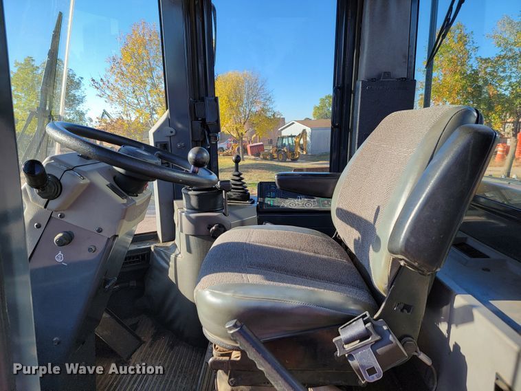 image for item LL9587 1998 Case 721B  wheel loader