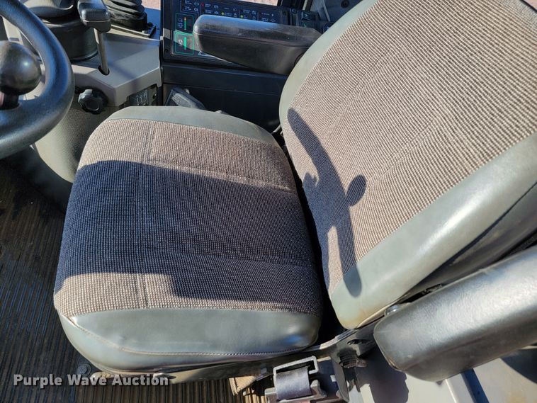 image for item LL9587 1998 Case 721B  wheel loader