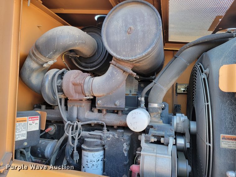 image for item LL9587 1998 Case 721B  wheel loader