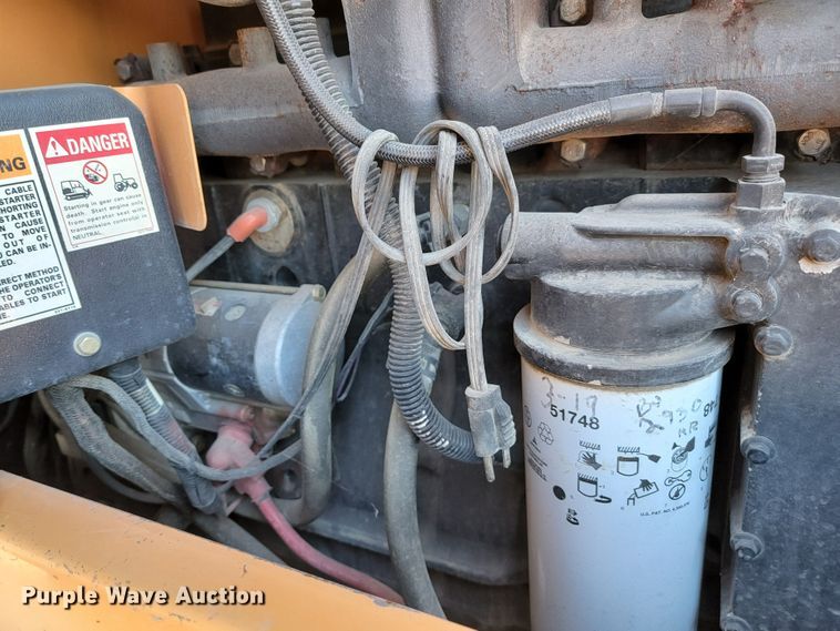 image for item LL9587 1998 Case 721B  wheel loader