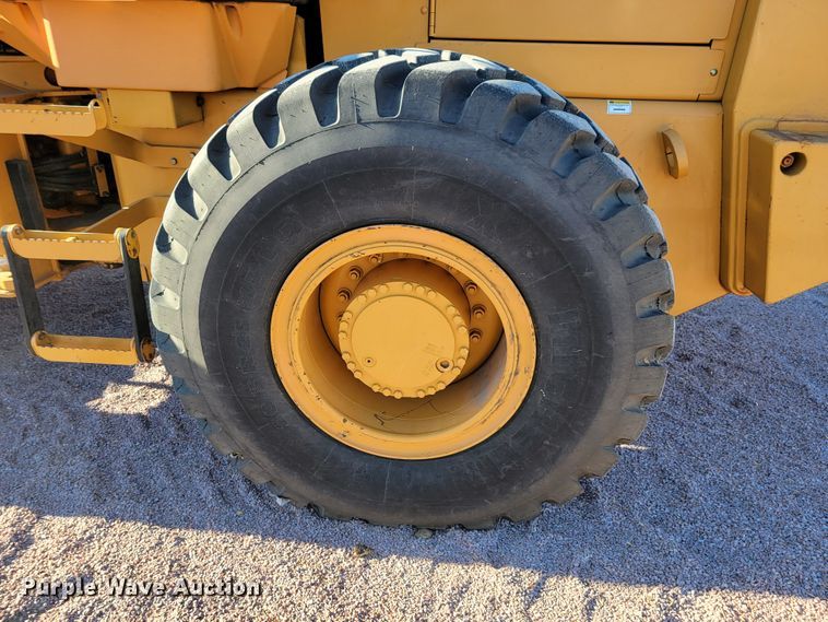 image for item LL9587 1998 Case 721B  wheel loader