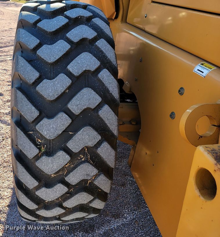 image for item LL9587 1998 Case 721B  wheel loader