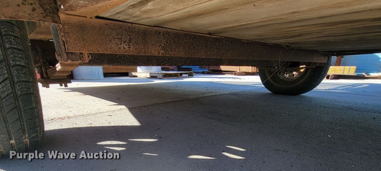 image for item LL9594 1993 DCT  refuse trailer