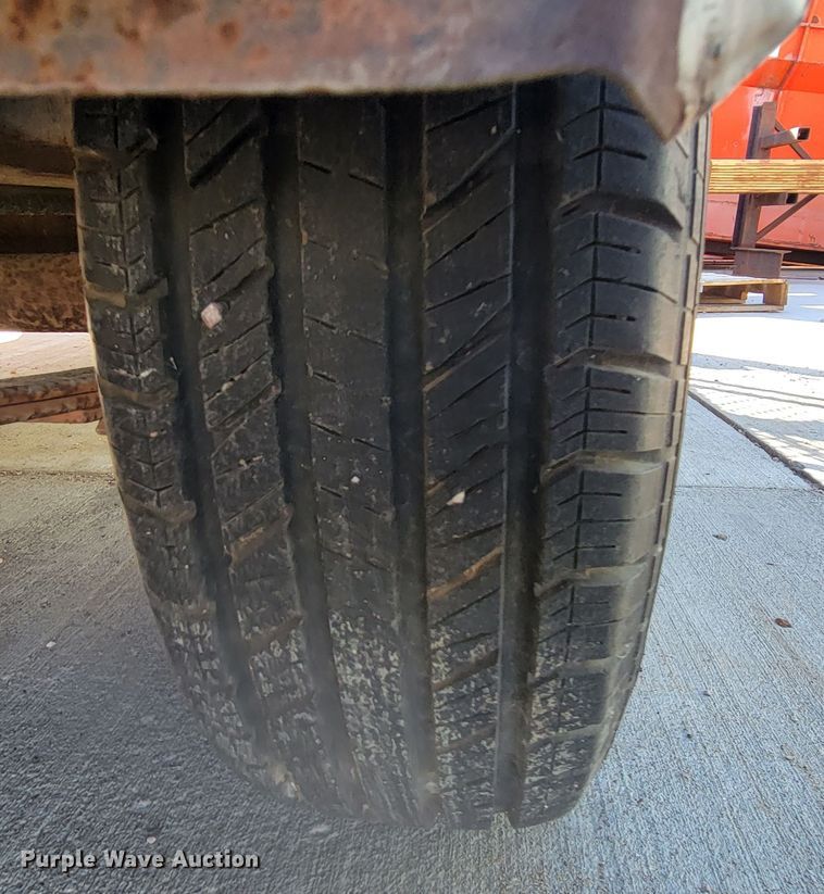 image for item LL9594 1993 DCT  refuse trailer