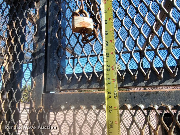 image for item LL9595 2006 DCT  refuse trailer