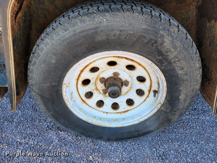 image for item LL9595 2006 DCT  refuse trailer