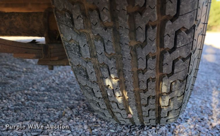 image for item LL9595 2006 DCT  refuse trailer