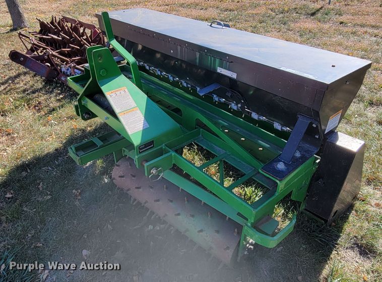 image for item LL9608 Frontier OS1072M  seeder