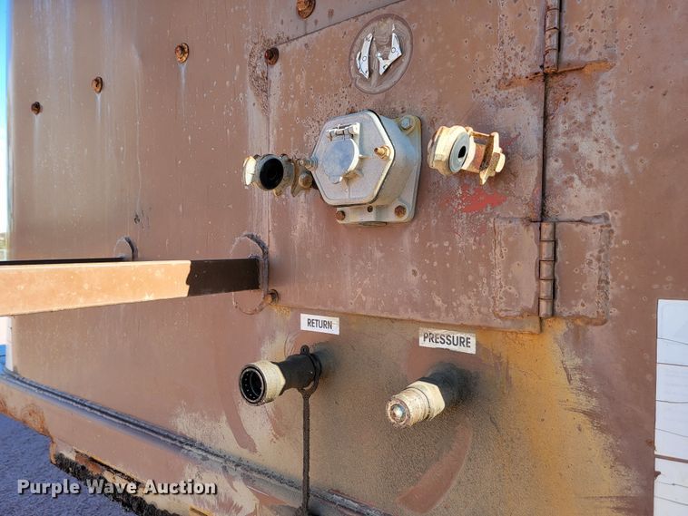 image for item LL9612 2010 Spectec SW048106102  walking floor trailer