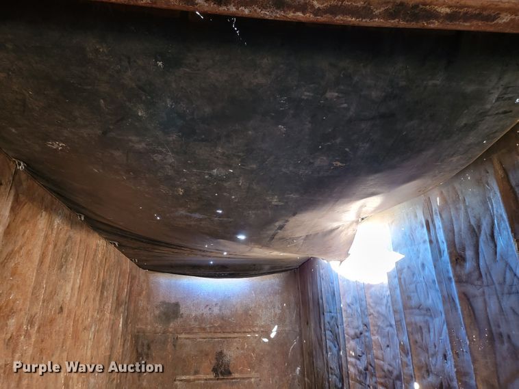 image for item LL9612 2010 Spectec SW048106102  walking floor trailer