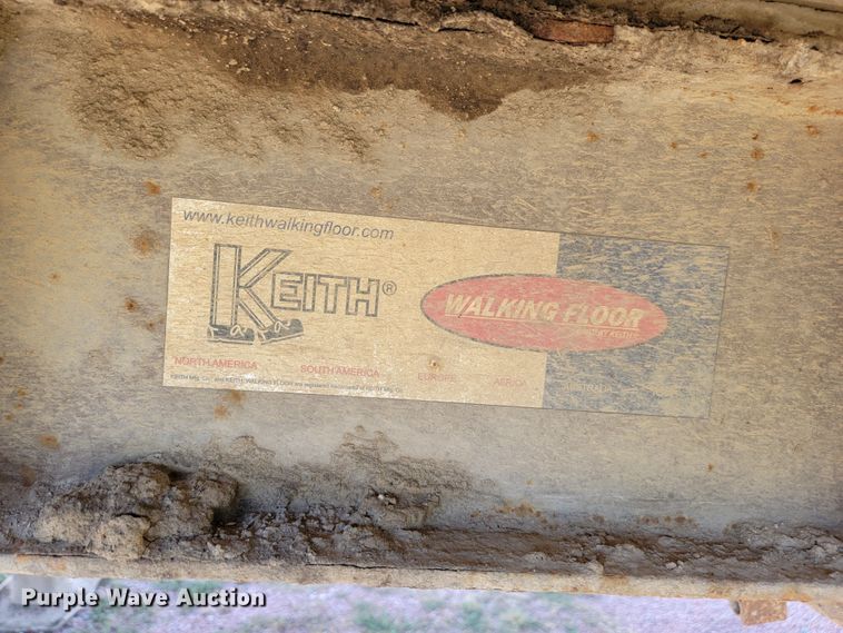 image for item LL9612 2010 Spectec SW048106102  walking floor trailer