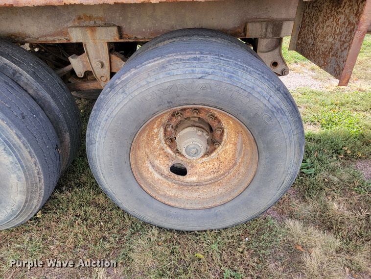 image for item LL9612 2010 Spectec SW048106102  walking floor trailer