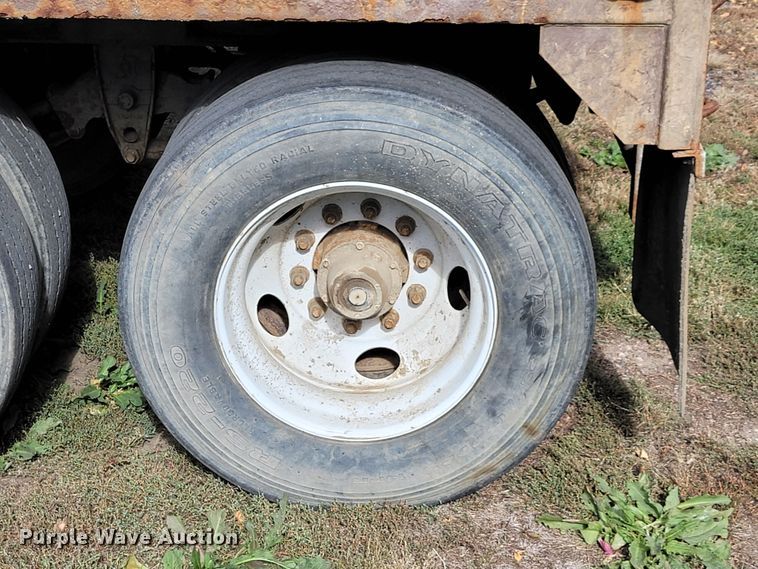 image for item LL9612 2010 Spectec SW048106102  walking floor trailer