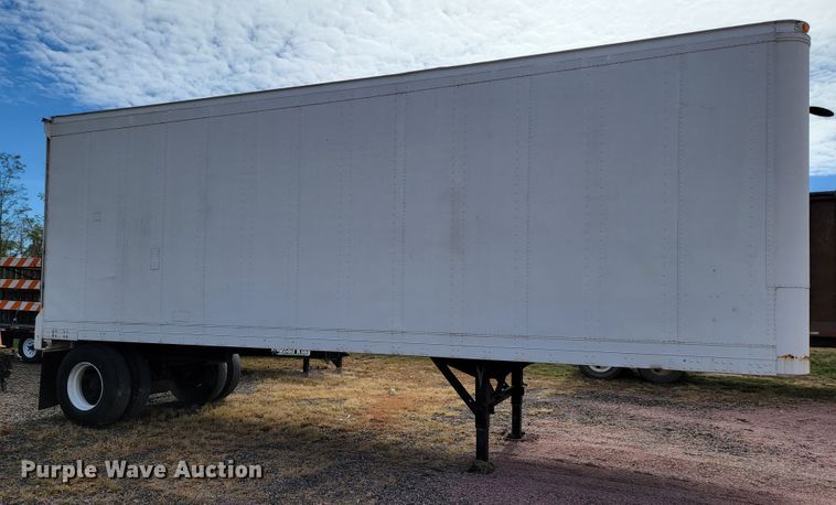 image for item LL9613 1984 Fruehauf FBB8-FL1-28-W4-06  dry van trailer
