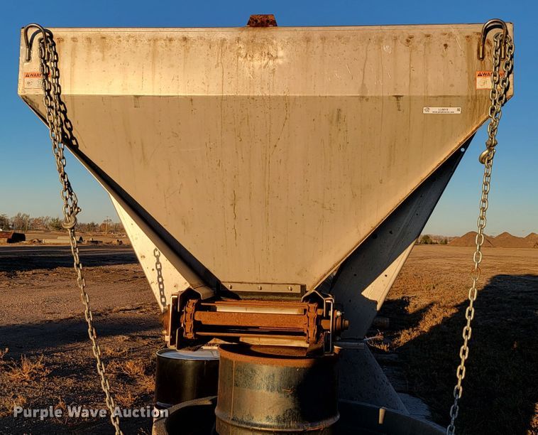 image for item LL9619 Monroe MV-120-84-56  salt spreader