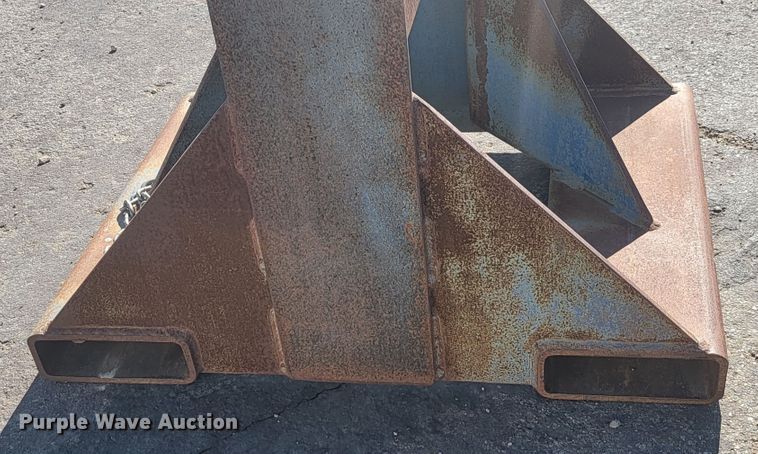 image for item LL9670 Forklift boom