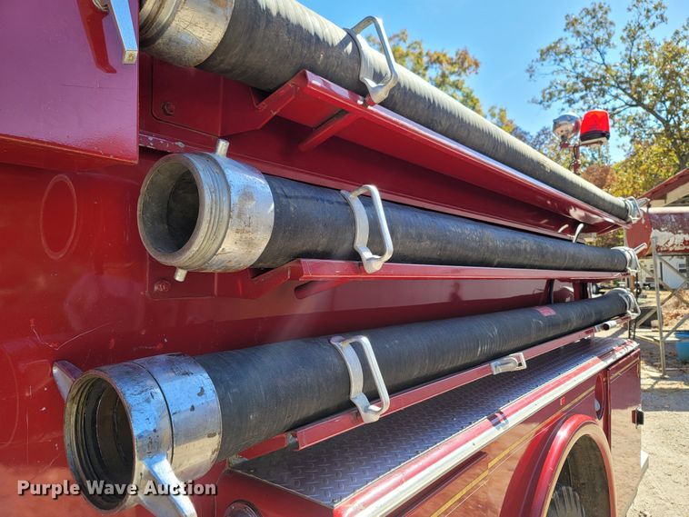 image for item LN9695 1962 Ford F950 Super Duty  pumper fire truck