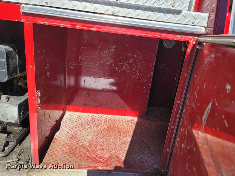 image for item LN9695 1962 Ford F950 Super Duty  pumper fire truck