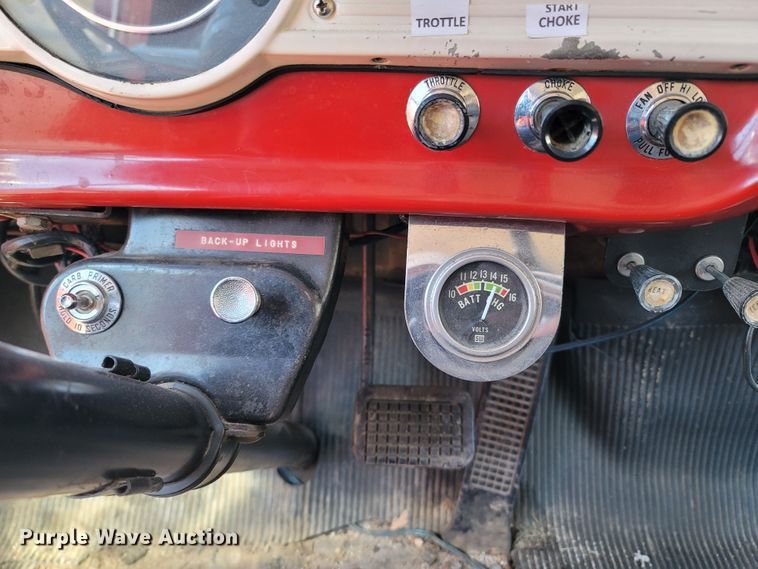 image for item LN9695 1962 Ford F950 Super Duty  pumper fire truck