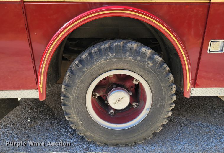 image for item LN9695 1962 Ford F950 Super Duty  pumper fire truck