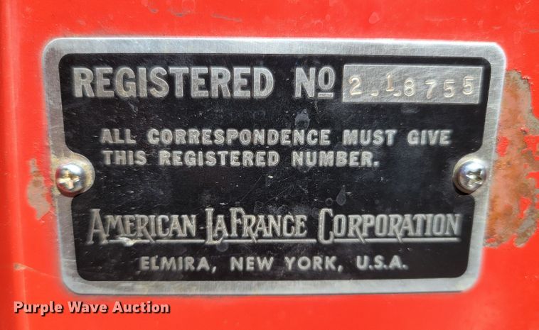 image for item LN9695 1962 Ford F950 Super Duty  pumper fire truck