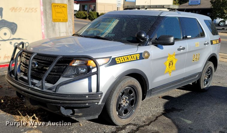 image for item LN9698 2015 Ford Explorer Police Interceptor  SUV