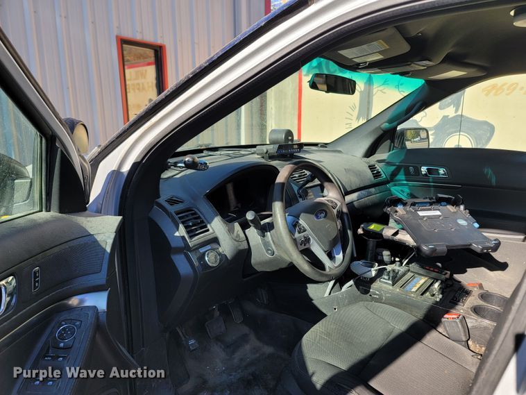 image for item LN9698 2015 Ford Explorer Police Interceptor  SUV