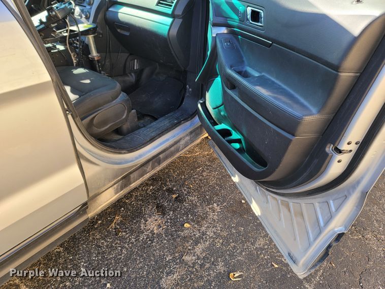 image for item LN9698 2015 Ford Explorer Police Interceptor  SUV