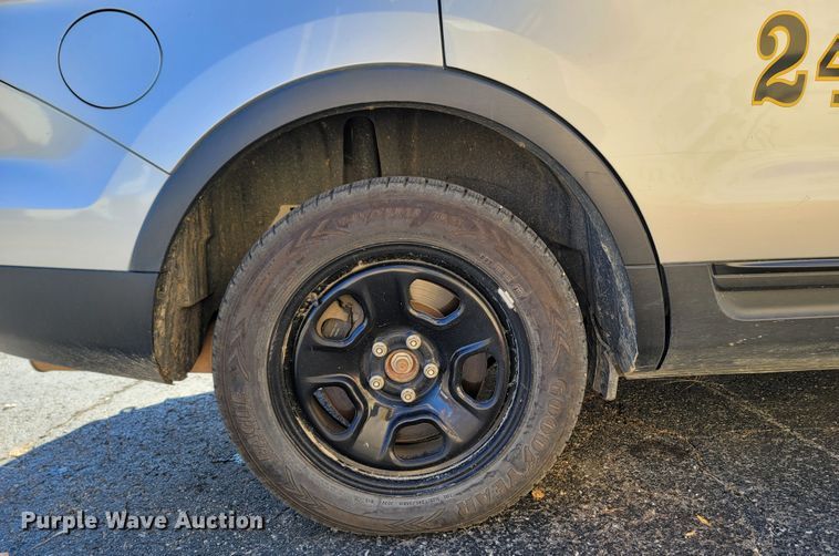 image for item LN9698 2015 Ford Explorer Police Interceptor  SUV